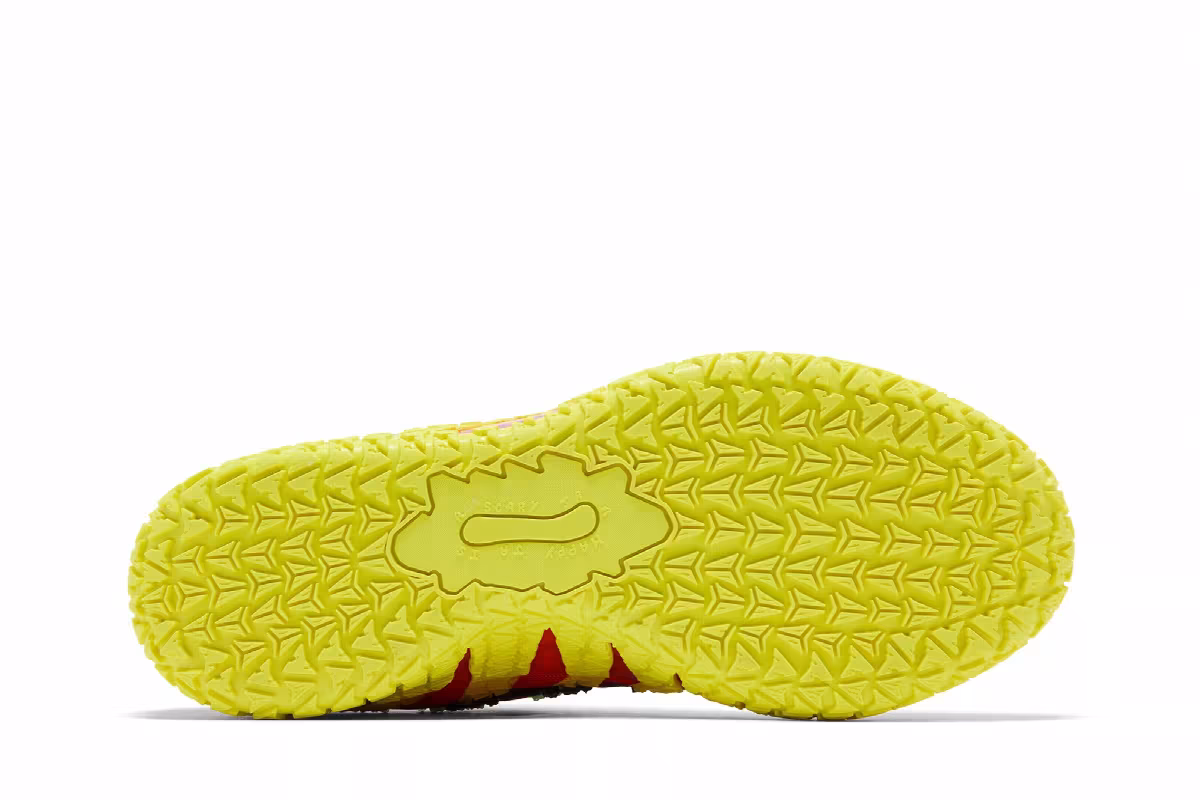 Jurassic Park x Nike Ja 3 Green Spark, view 5