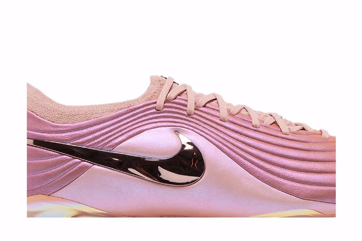 Nike Tiempo Maestro Elite LE FG Low Metallic Red Bronze, view 3