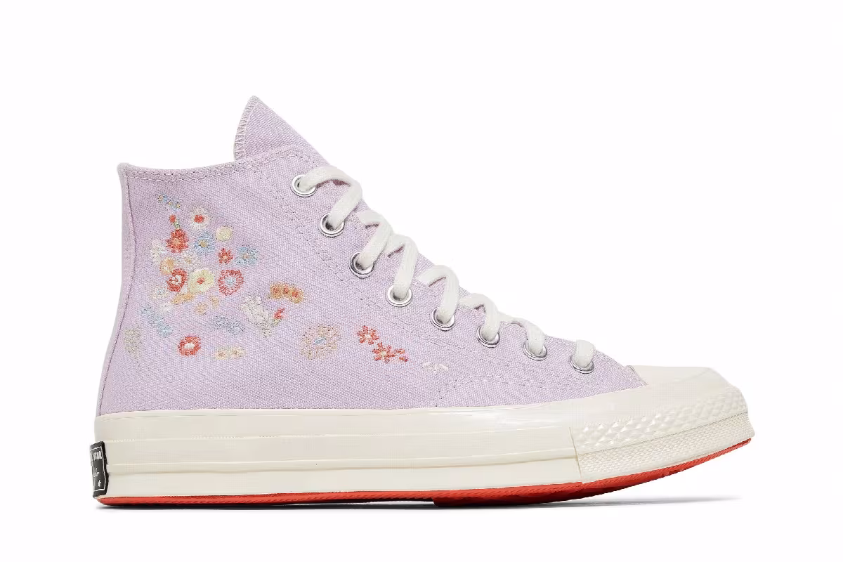 Converse Women's Chuck 70 High Embroidered Floral Print - Pale Amethyst, view 2
