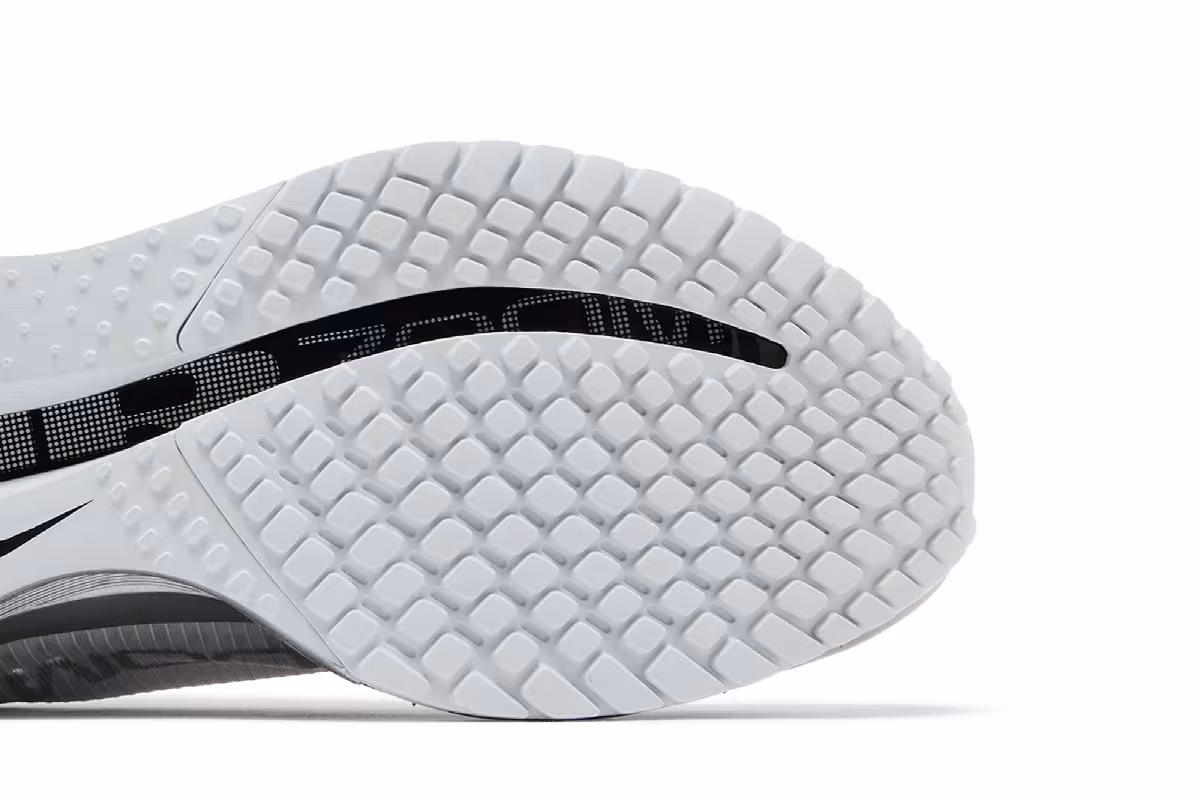 Nike Pegasus Premium Photon Dust, view 6