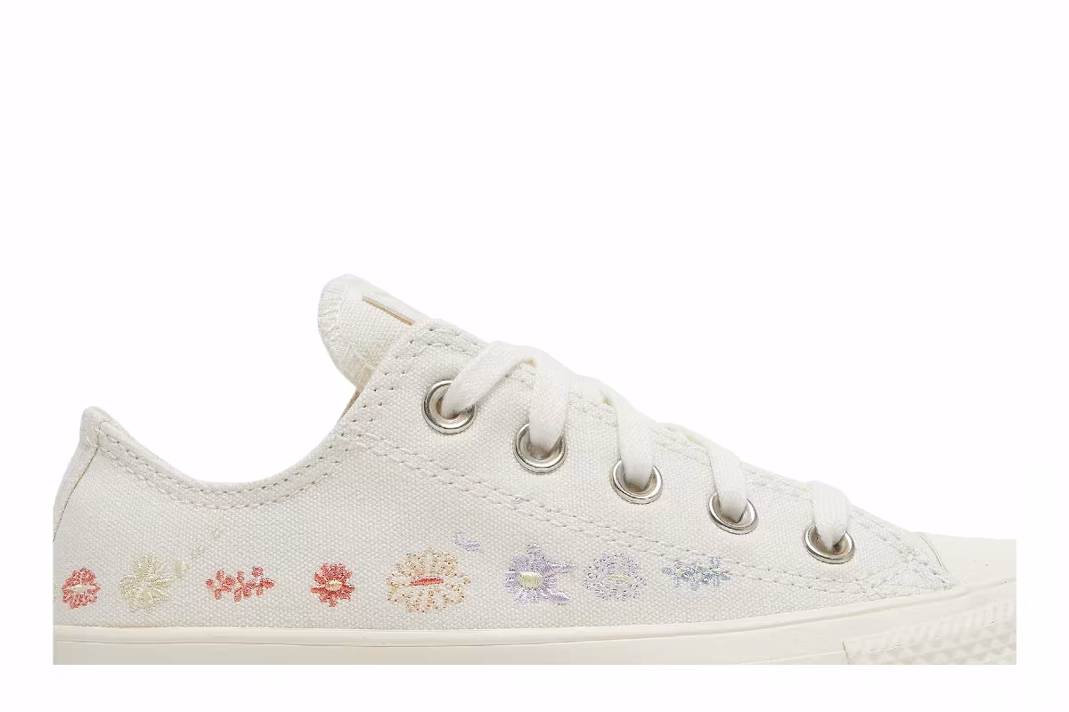 Converse Women's Chuck Taylor All Star Low Embroidered Floral - Egret, view 3