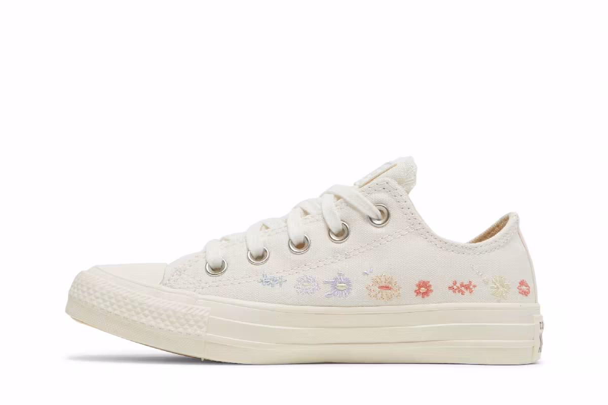 Converse Women's Chuck Taylor All Star Low Embroidered Floral - Egret, view 4