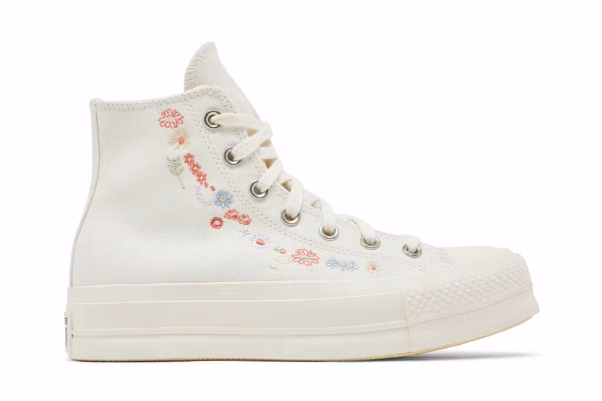 Converse Women's Chuck Taylor All Star Lift Platform Embroidered Floral - Egret, view 2