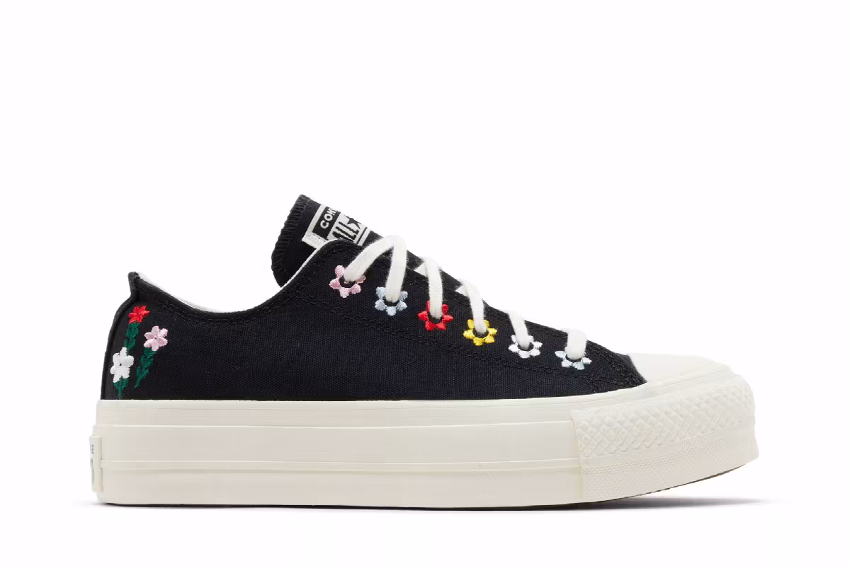 Converse Women's Chuck Taylor All Star Lift Platform Low Floral Embroidery, view 2