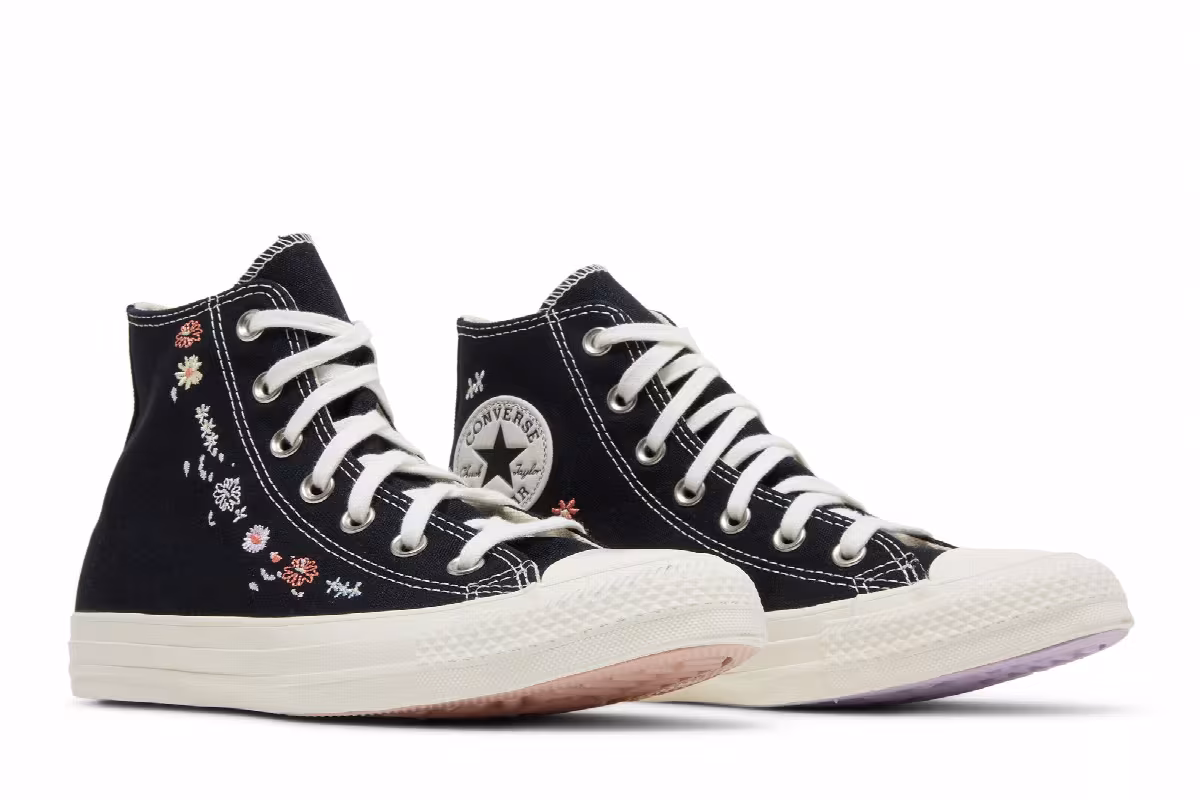 Converse Women's Chuck Taylor All Star High Embroidered Floral - Black, view 9