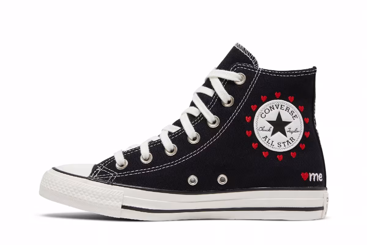 Converse Women's Chuck Taylor All Star High Embroidered Hearts - Black, view 4