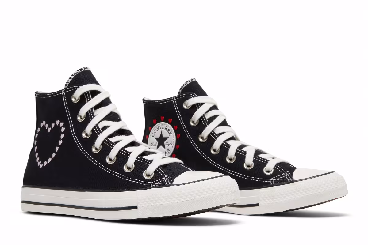 Converse Women's Chuck Taylor All Star High Embroidered Hearts - Black, view 9
