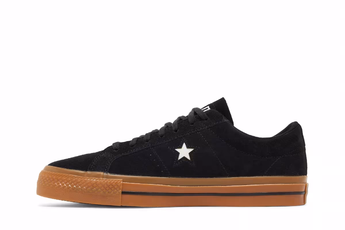 Peanuts x Converse One Star Low Snoopy and Woodstock, view 4