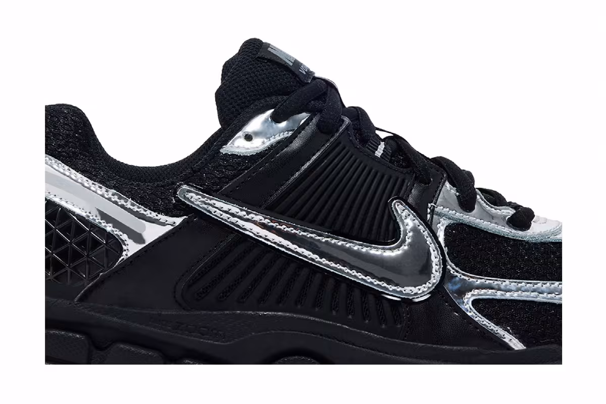 Nike Women's Air Zoom Vomero 5 Black Metallic Silver, view 3
