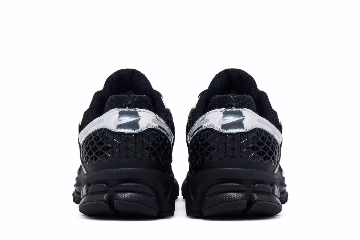 Nike Women's Air Zoom Vomero 5 Black Metallic Silver, view 7
