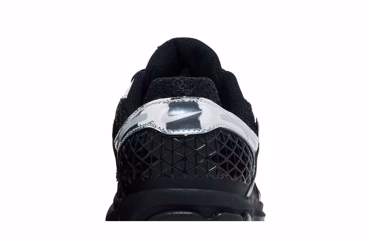 Nike Women's Air Zoom Vomero 5 Black Metallic Silver, view 8