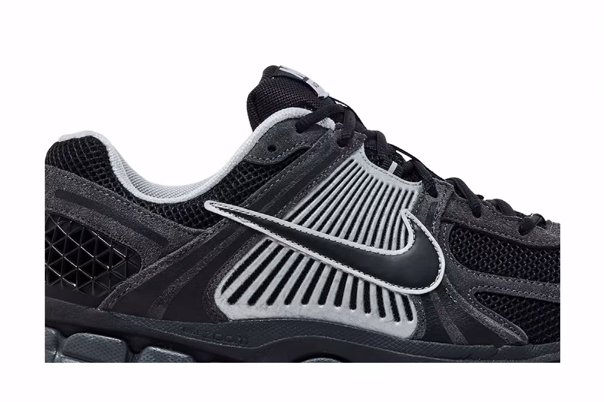 Nike Zoom Vomero 5 Anthracite Chrome, view 3
