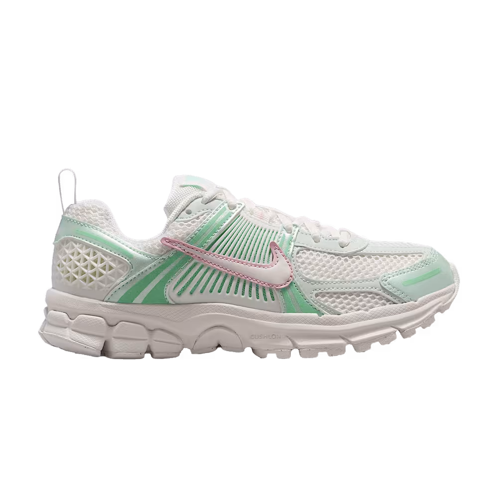 Nike Vomero 5 With Reflective Accents GS Sail Pink Foam Arctic Green Sail