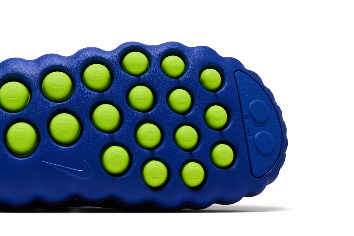 Nike Mind 001 Flyknit Hyper Royal, view 6