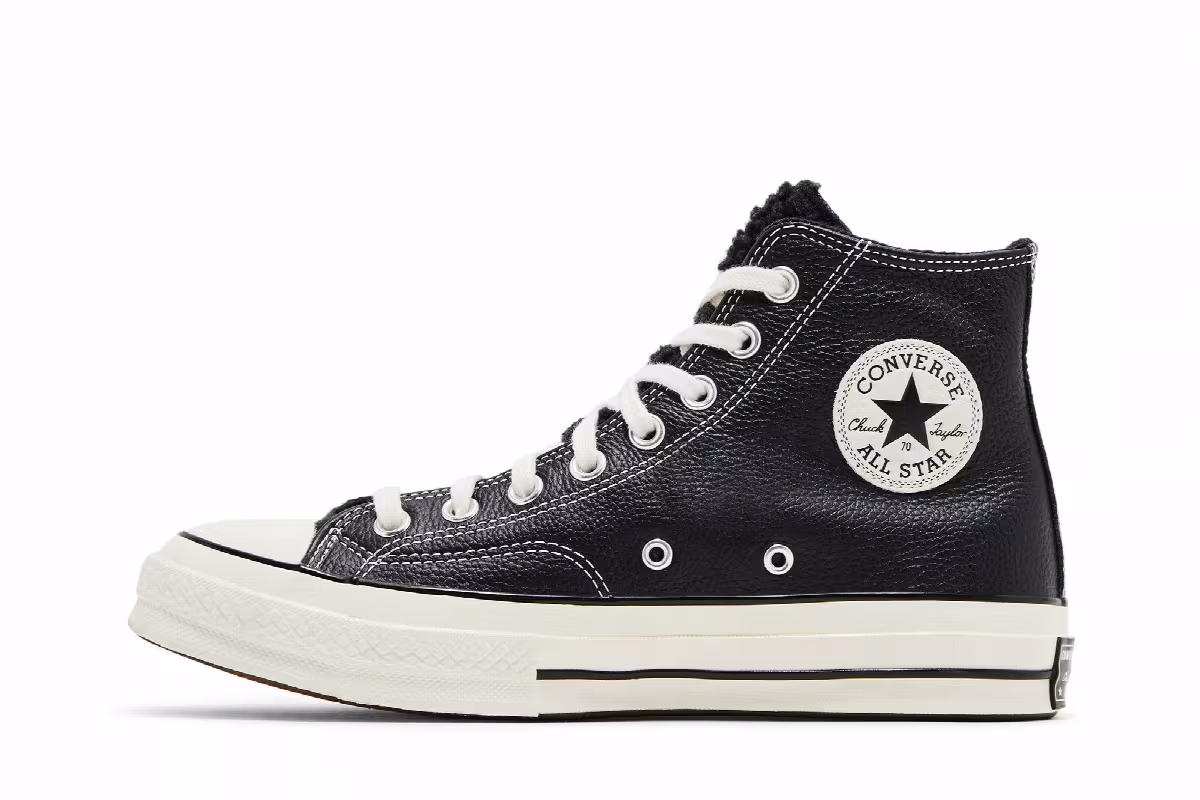 Converse Chuck 70 High Cozy Utility - Black, view 4