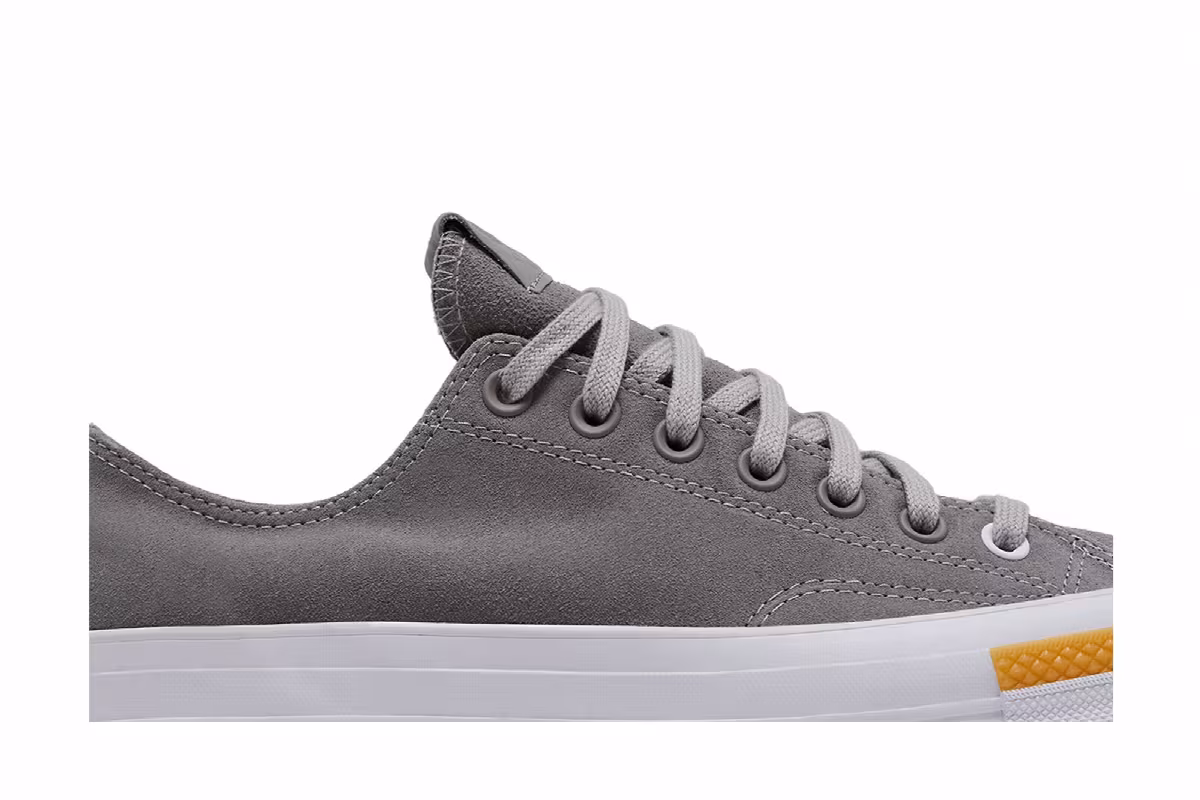 CLOT x Converse Chuck 70 Low Paloma, view 3