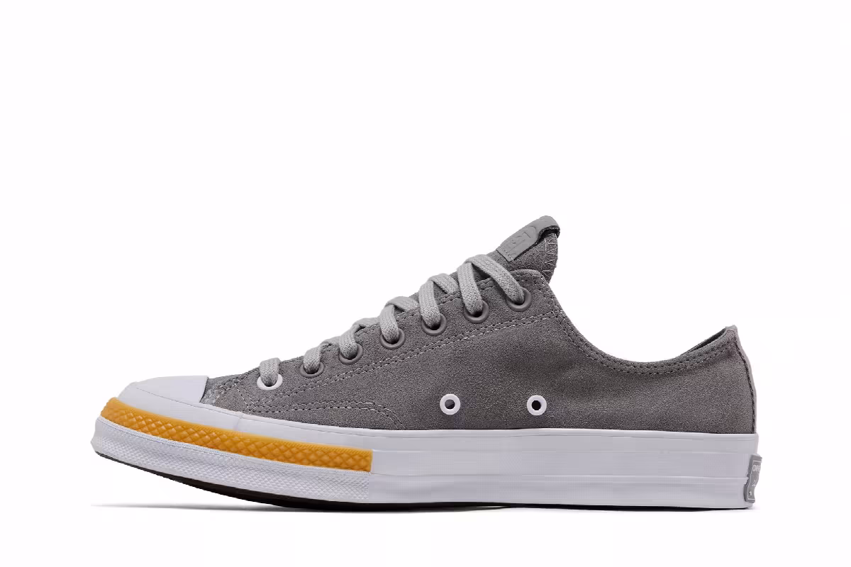 CLOT x Converse Chuck 70 Low Paloma, view 4