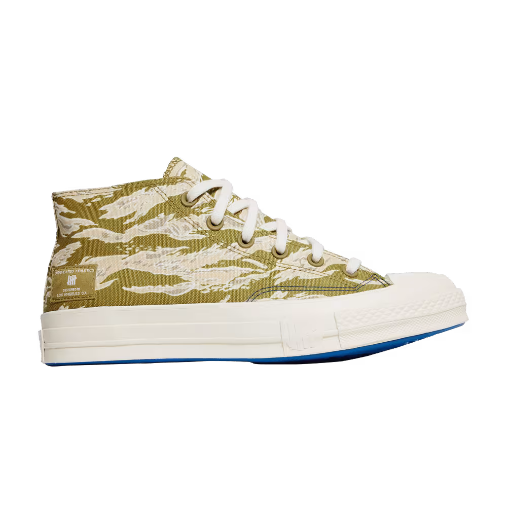 Undefeated x Converse Chuck 70 Mid Tiger Camo - Desert