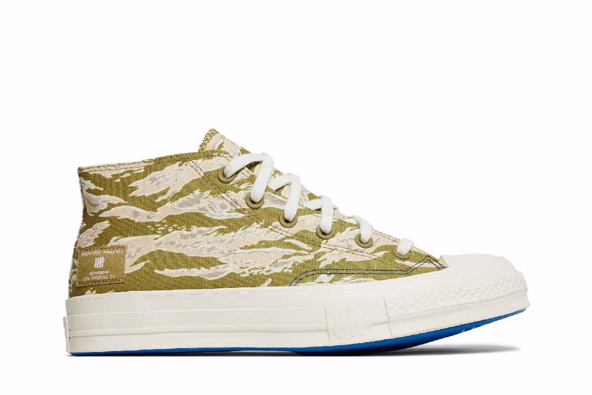 Undefeated x Converse Chuck 70 Mid Tiger Camo - Desert, view 2