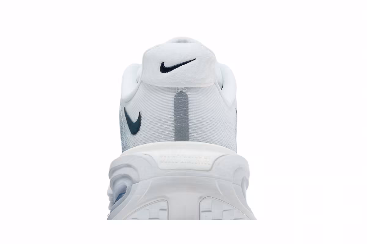 Nike Vomero Premium Off White Grey Fog, view 8