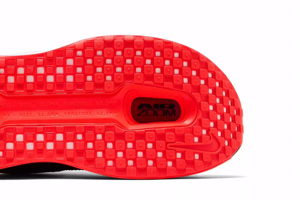 Nike Vomero Premium Black Bright Crimson, view 6