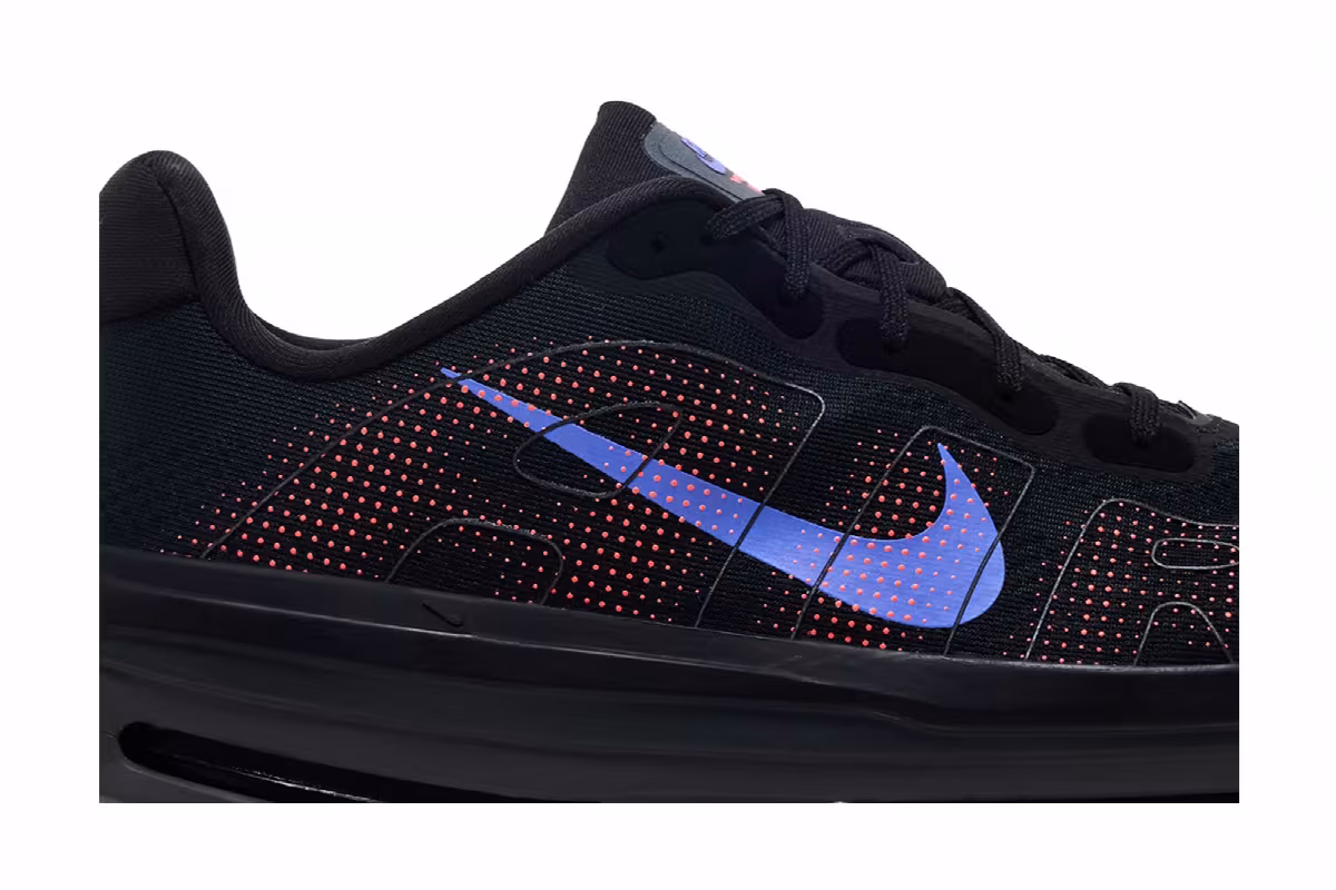 Women's Nike Vomero Premium Black Sapphire Rose, view 3