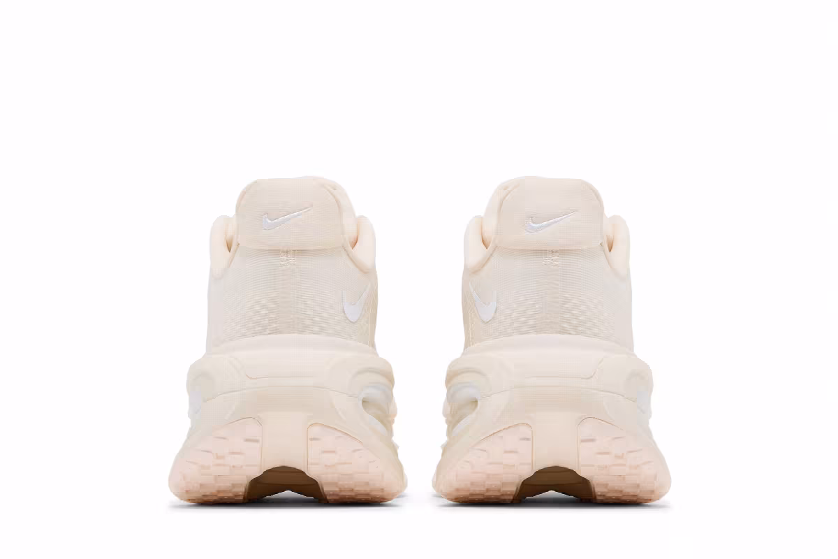 Nike Women's Vomero Premium Chalk, view 7