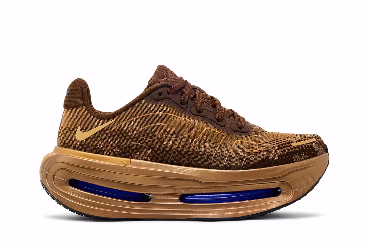 Nike Women's Vomero Premium FDL, view 2