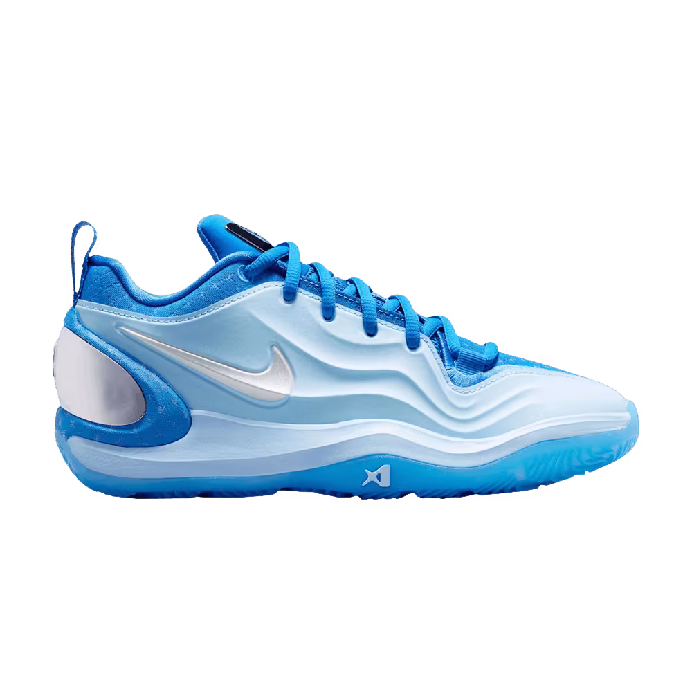 Nike Women's A'Two Still Loading