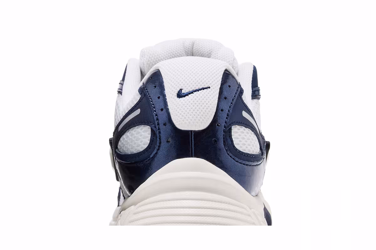 Nike V5 RNR White Midnight Navy, view 8