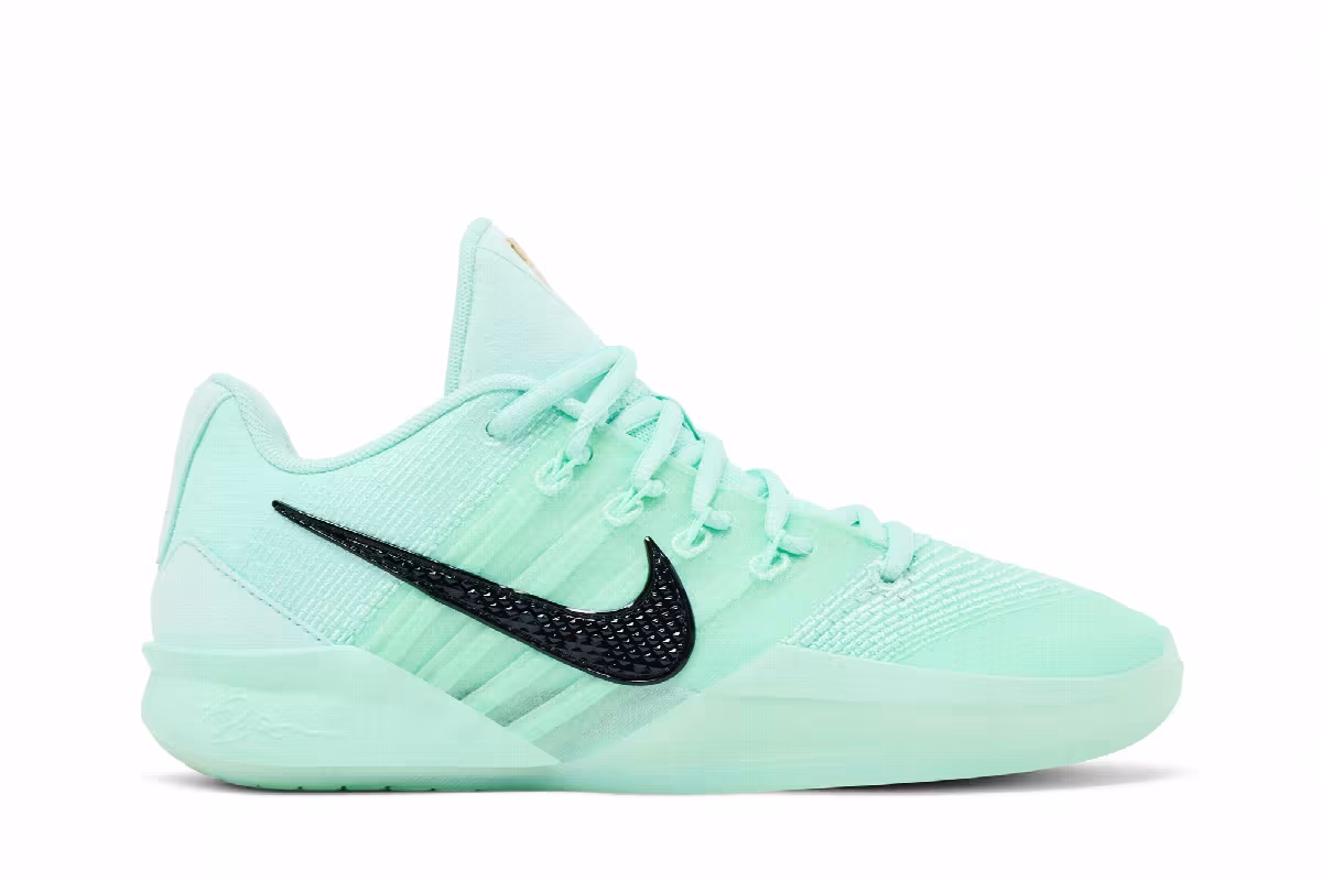 Nike Women's Sabrina 3 Statue of Liberty, view 2