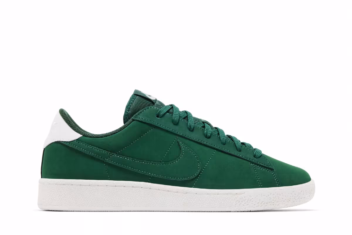 Nike Tennis Classic Fir Sail, view 2