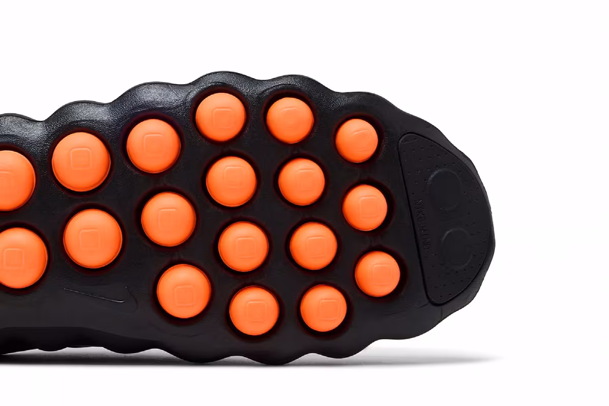Nike Mind 002 Black Hyper Crimson, view 6