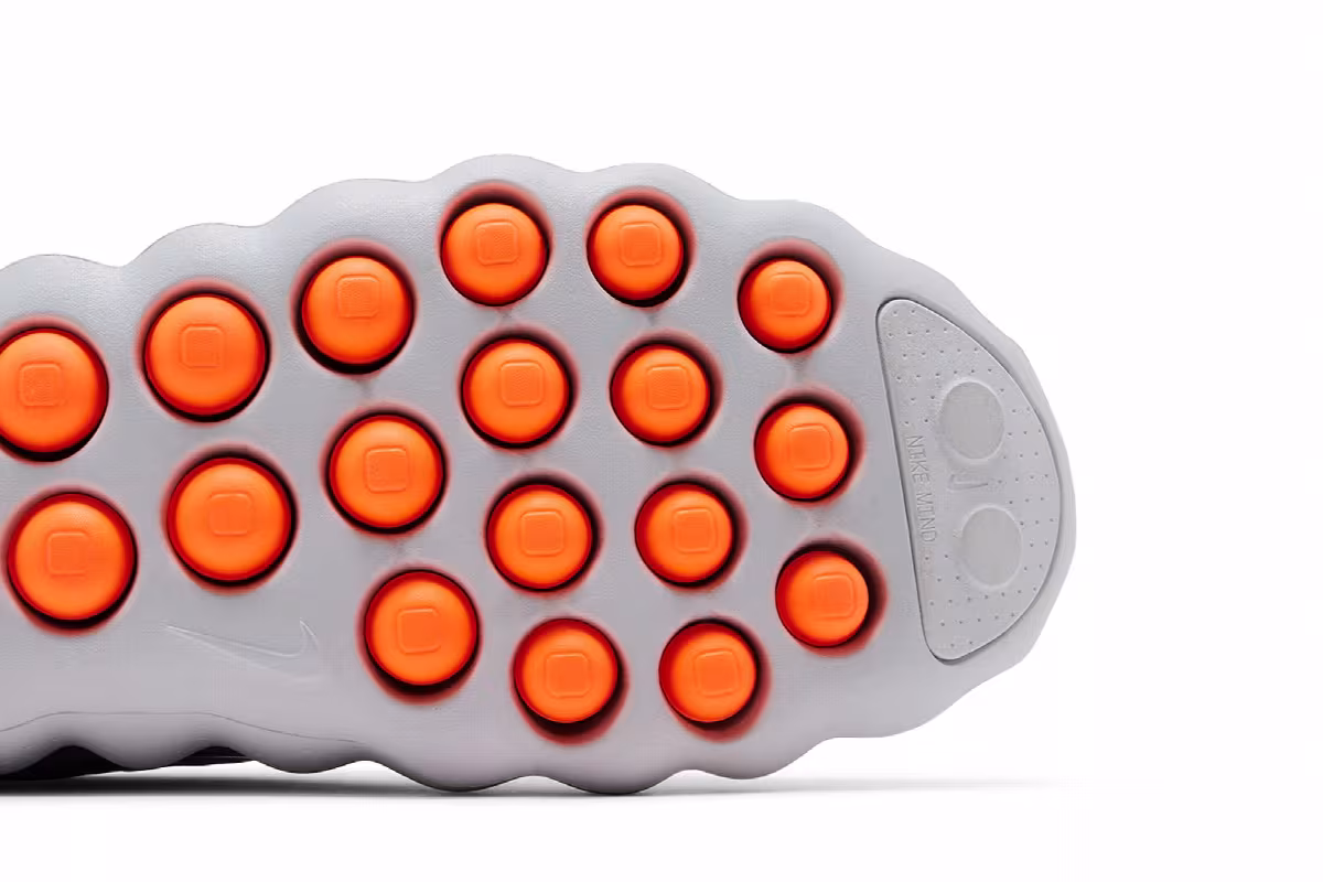 Nike Women's Mind 002 Light Smoke Grey, view 6