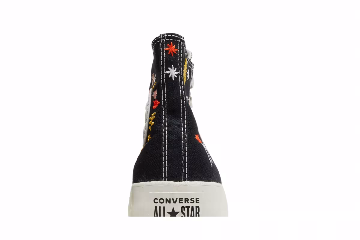 Converse Women's Chuck Taylor All Star Lugged High Its Okay To Wander - Black, view 8
