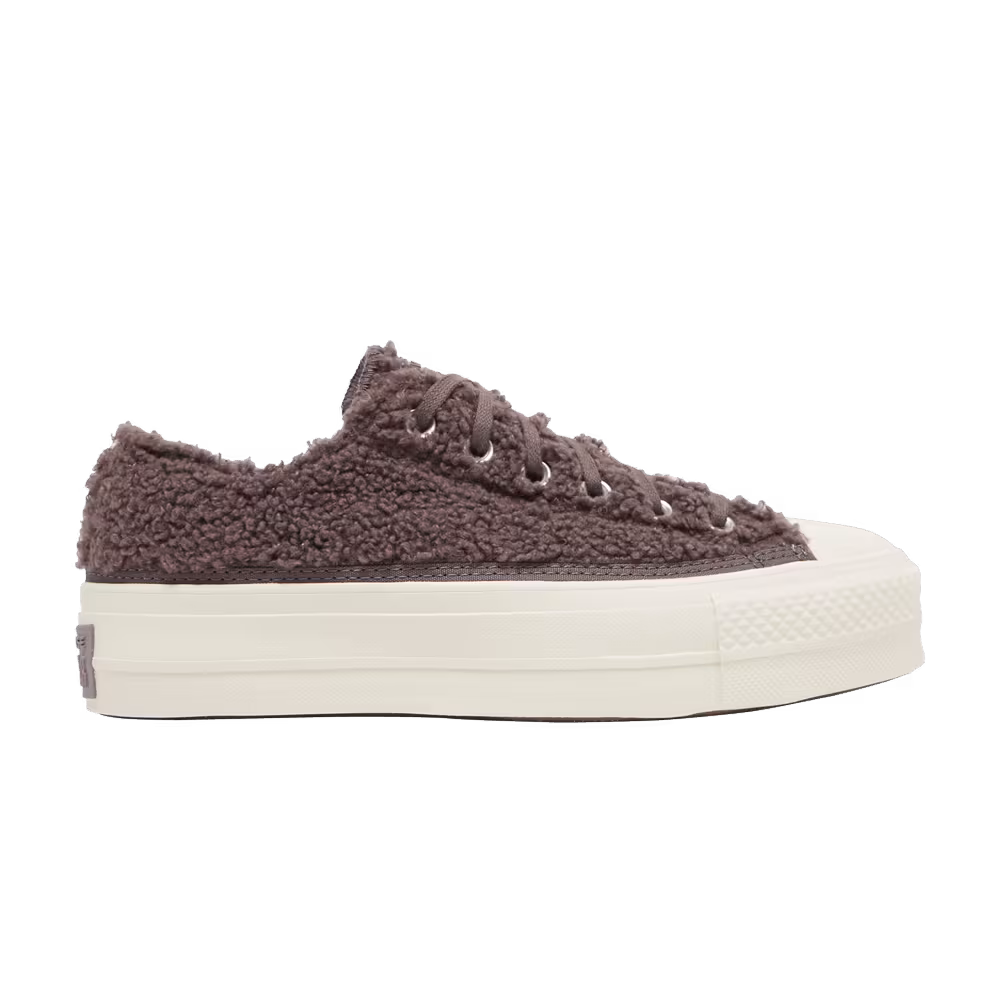 Converse Women's Chuck Taylor All Star Platform Low Cozy Sherpa - Violet Ore