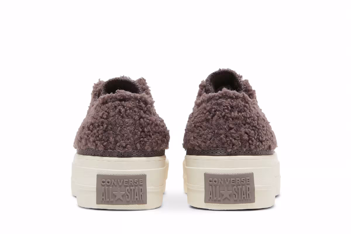 Converse Women's Chuck Taylor All Star Platform Low Cozy Sherpa - Violet Ore, view 7
