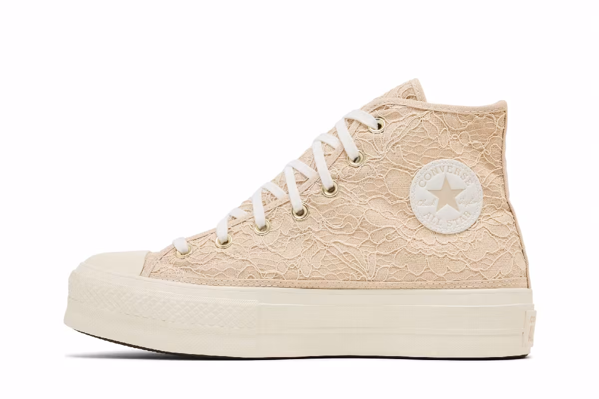 Converse Women's Chuck Taylor All Star High Lace - Farro, view 4