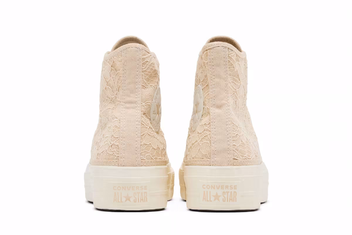 Converse Women's Chuck Taylor All Star High Lace - Farro, view 7