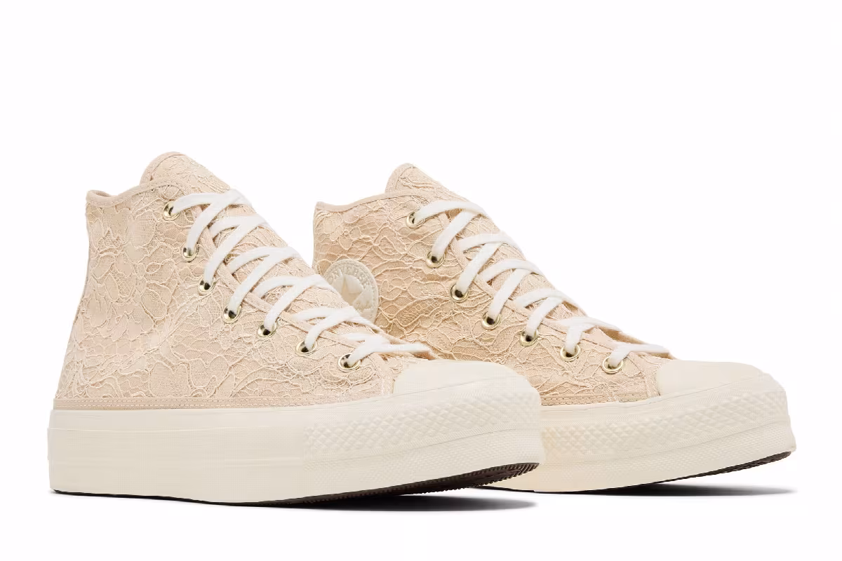 Converse Women's Chuck Taylor All Star High Lace - Farro, view 9