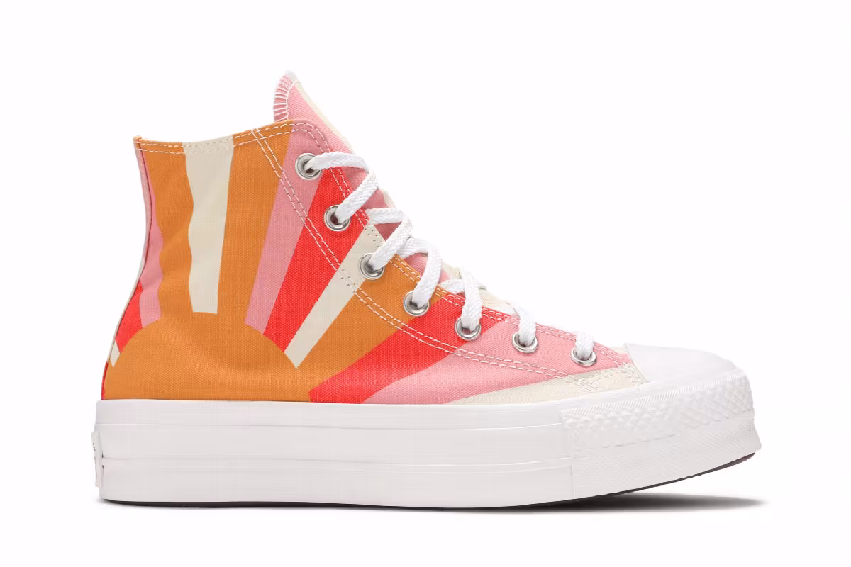 Converse Women's Chuck Taylor All Star Platform High Summer Spirit, view 2