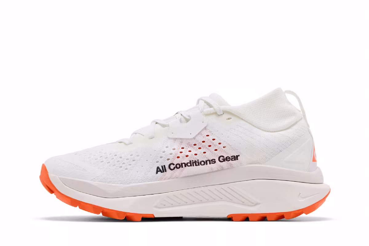 Nike ZoomX ACG Zegama Summit White Safety Orange Black, view 4