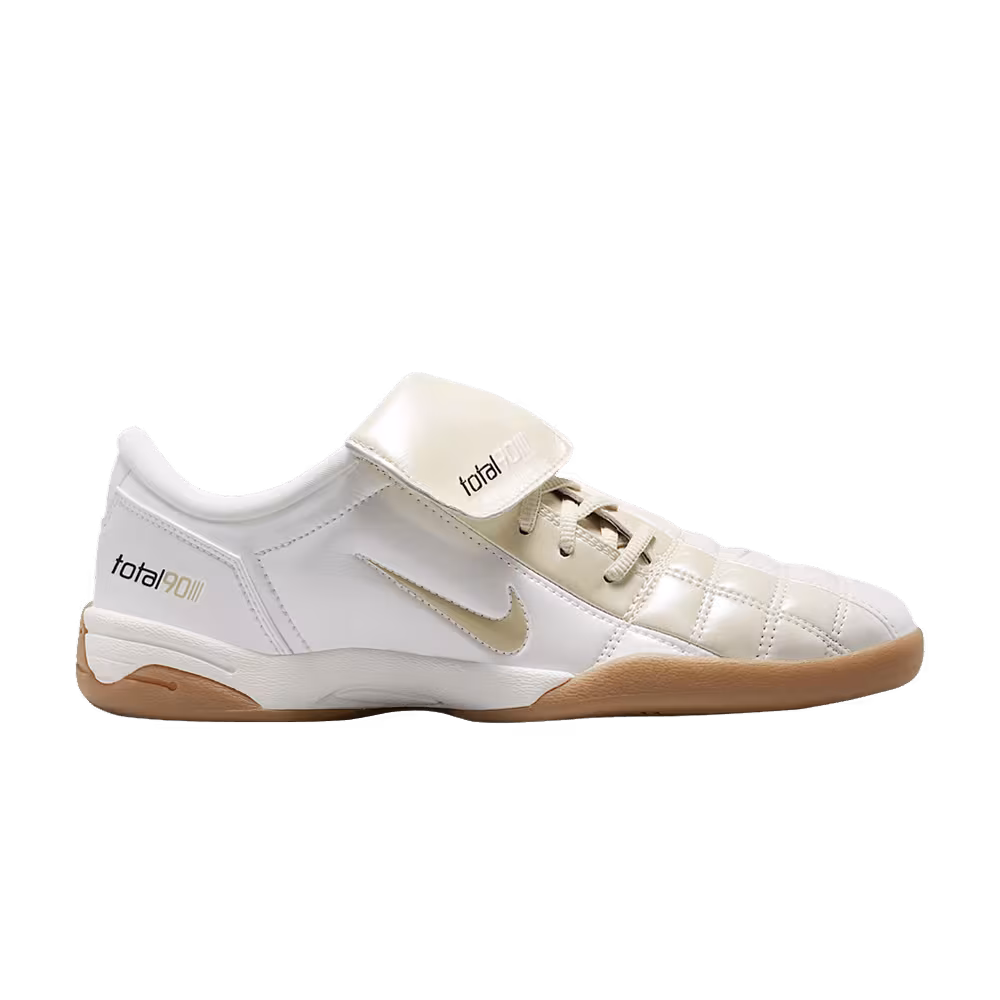 Nike Women's Total 90 SE Sail Gum Light Brown Black