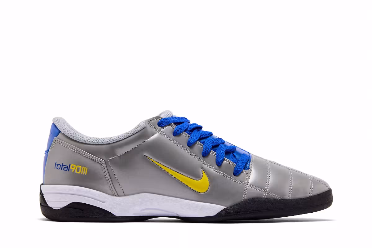 Nike Total 90 III Croatia, view 2