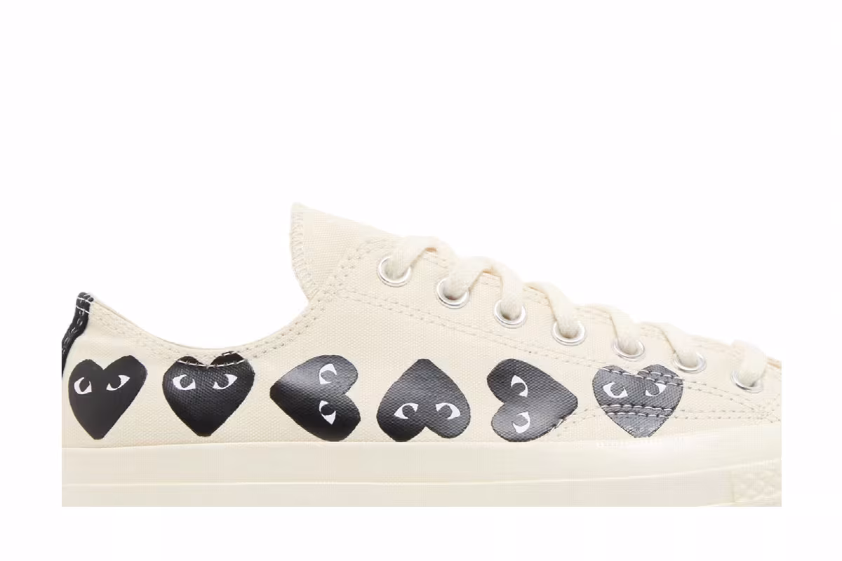 Comme des Garçons PLAY x Converse Chuck 70 Low Multi Heart - Milk Black, view 3