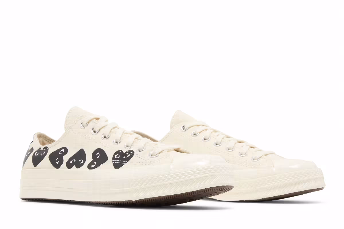 Comme des Garçons PLAY x Converse Chuck 70 Low Multi Heart - Milk Black, view 9
