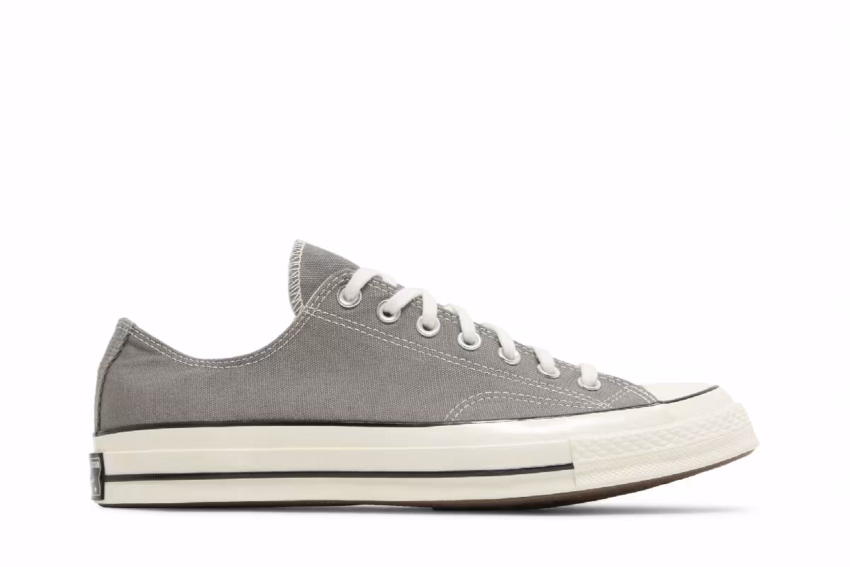 Converse Chuck 70 Vintage Canvas Low Origin Story Grey, view 2