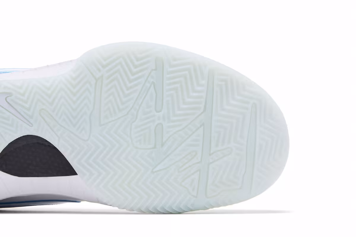 Nike Kobe 4 Protro Draft Day Pack - Cleveland Cavaliers, view 6