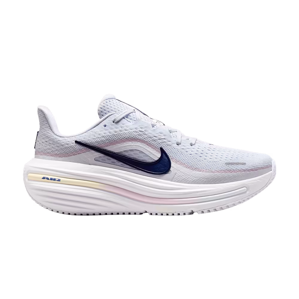 Nike Women's Winflo 12 Football Grey