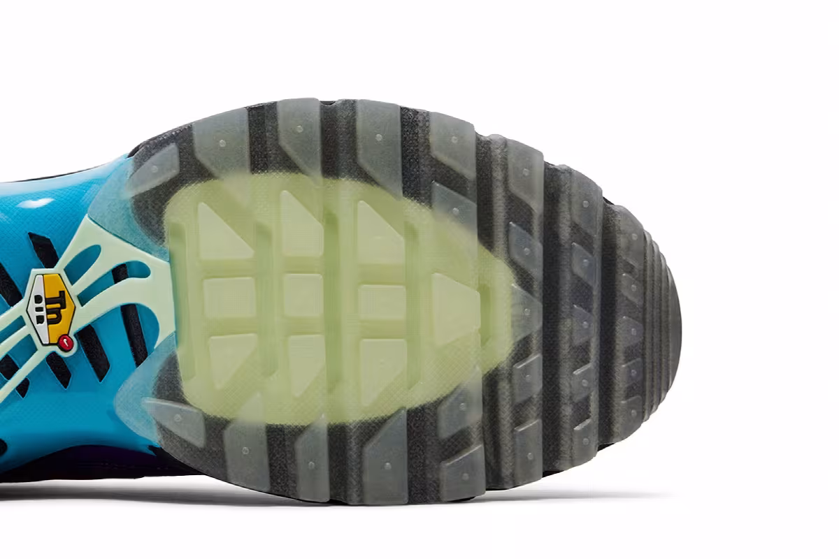Nike Air Max Plus Doernbecher 2026, view 6